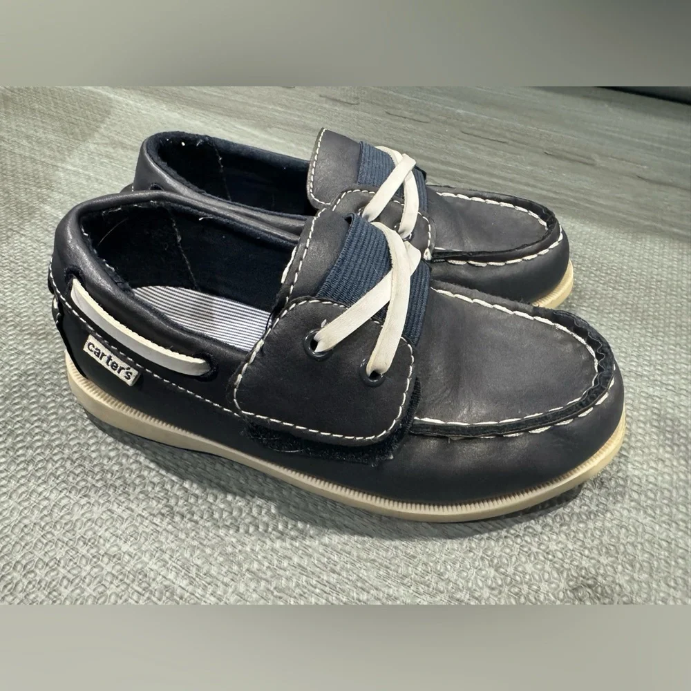 Carters shoes size 10